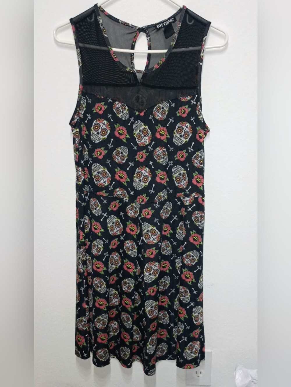 HOT TOPIC MIDI SOFT STRETCHY BLACK DRESS WITH SUGAR SKULLS ALL OVER